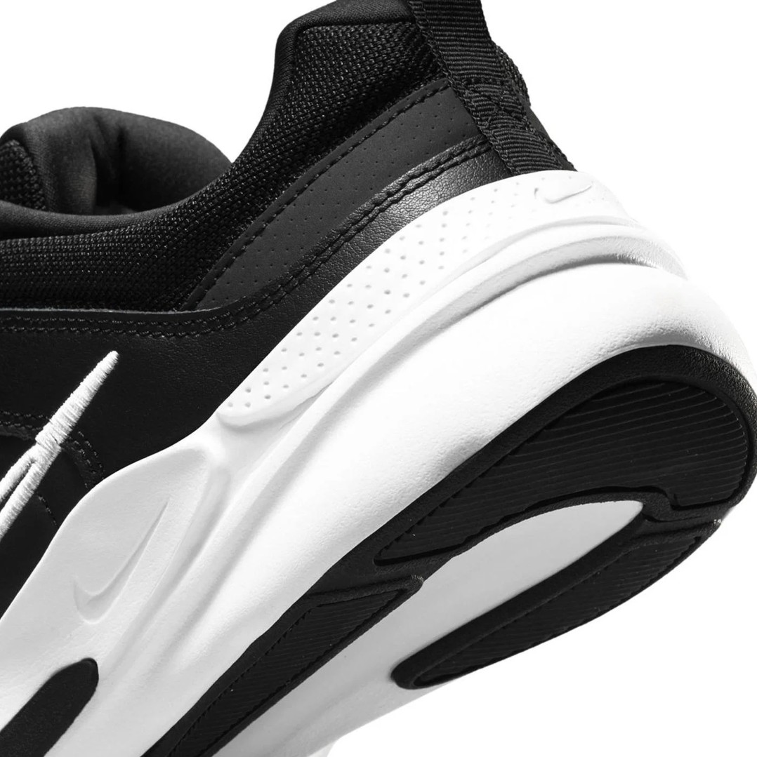 nike-defyallday-erkek-siyah-yuruyus-kosu-spor-ayakkabi-dj1196-002-19532.jpeg