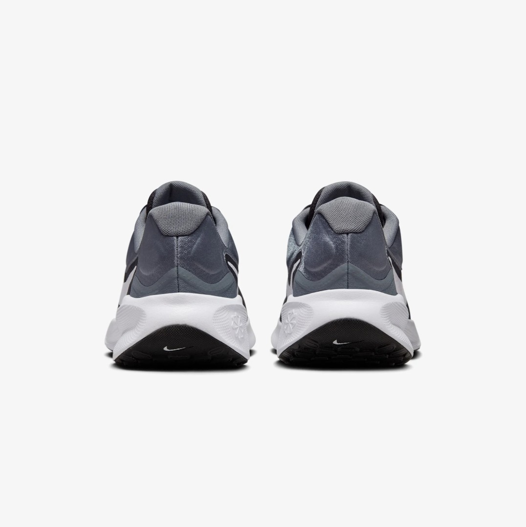 nike-revolution-7-erkek-siyah-yuruyus-kosu-spor-ayakkabi-fb2207-007-19514.jpeg